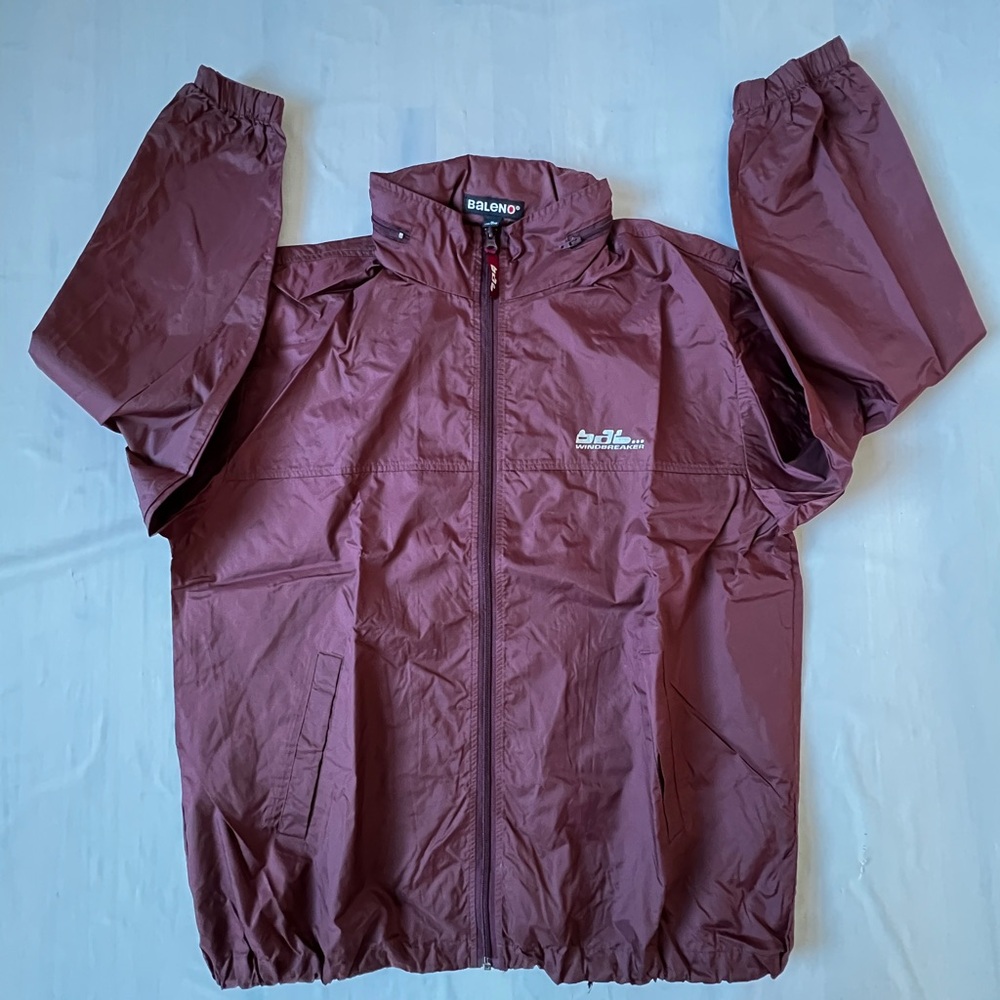 Baleno Windbreaker Nylon Jacket packable hood thermal lining Lightweight Size M